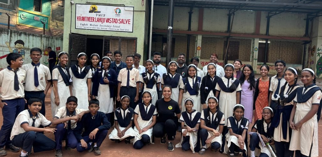 Home - Saahas For Animals 3 saahas in collab with iteach schools saahas for animals rated #1 NGO for stray animals in Pune